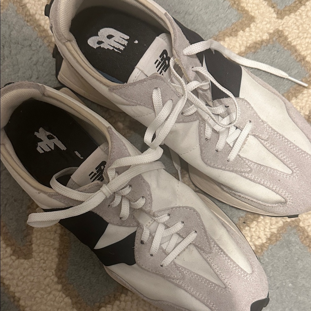 New Balance  Athletic  327